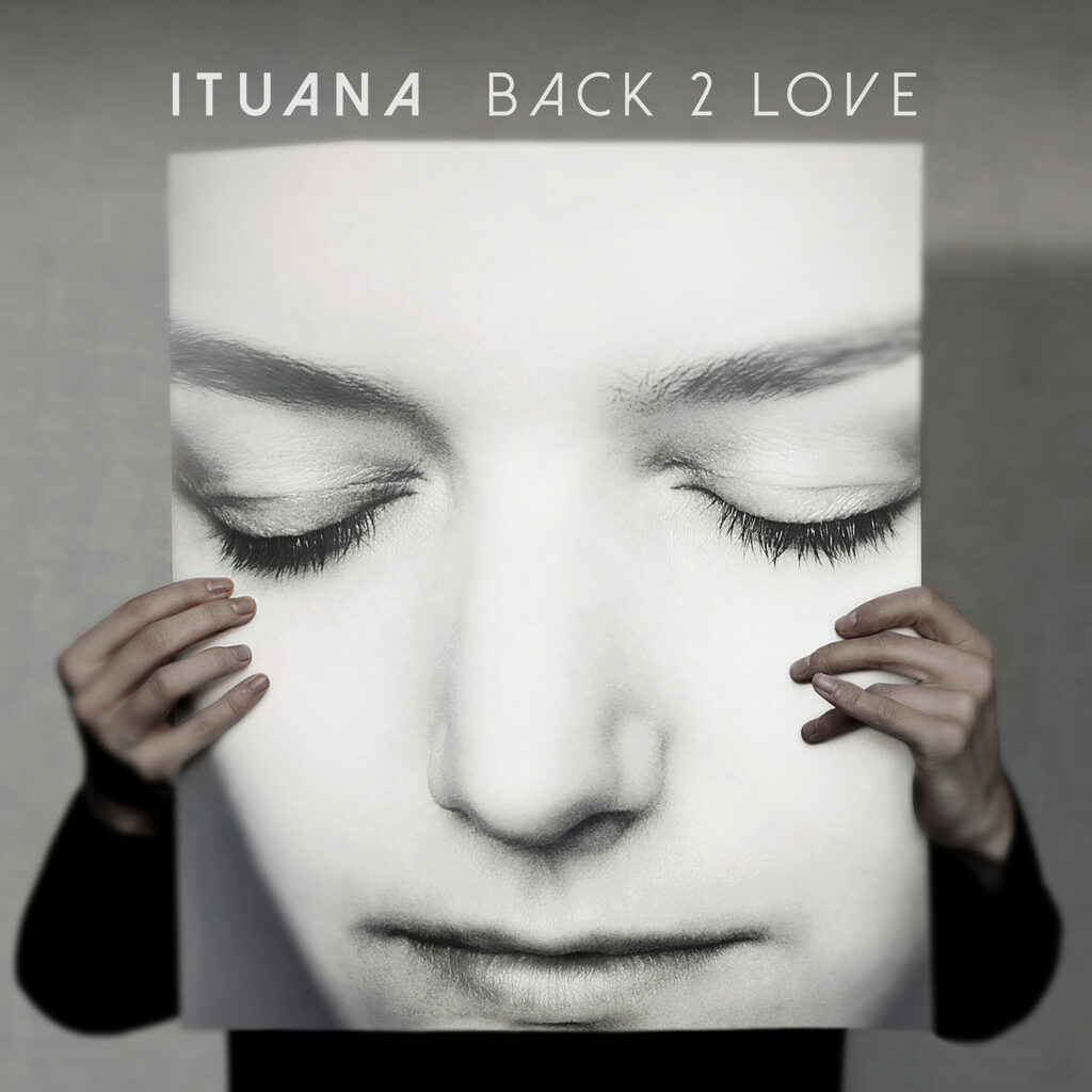 ITUANA - BACK 2 LOVE_CD